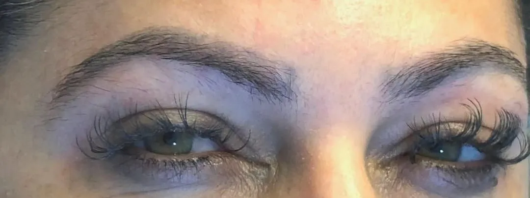 Antes: microblading fio a fio